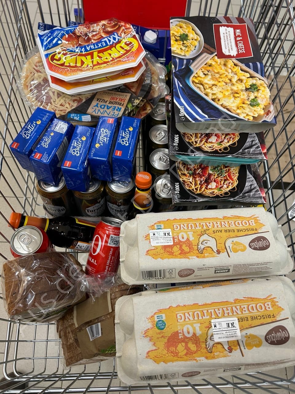 Versorgung von Menschen mit Lebensmitteln, Hygieneartikeln und mehr